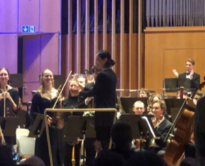 Yoorina Bae neue Leiterin des Orchesters Collegium Musicum